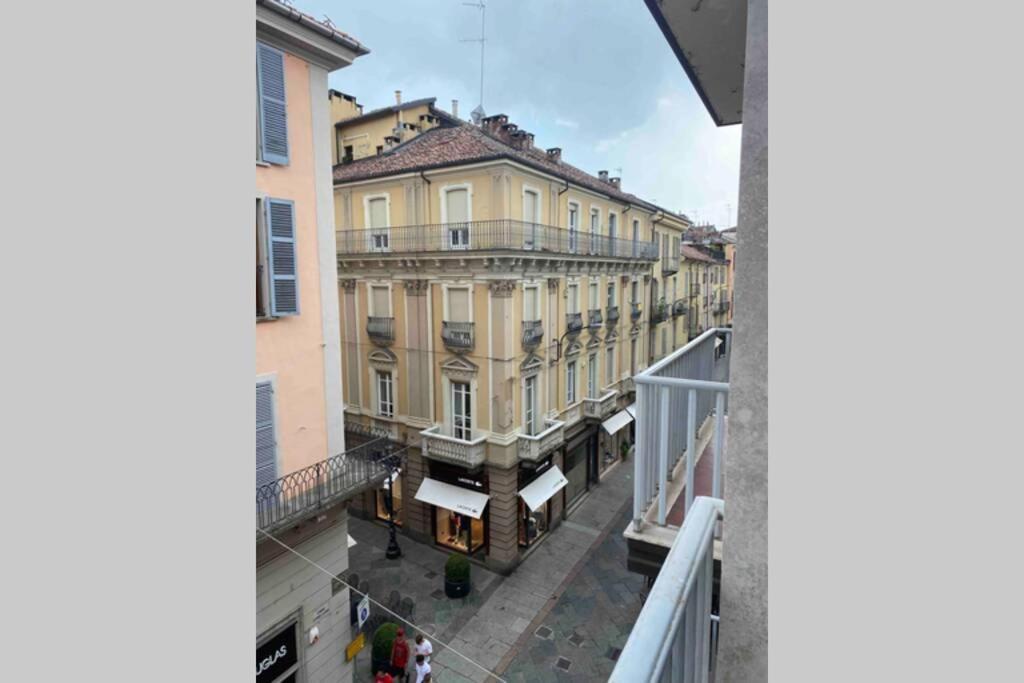 Appartamento Cozy In Super Centro! Άστι Εξωτερικό φωτογραφία