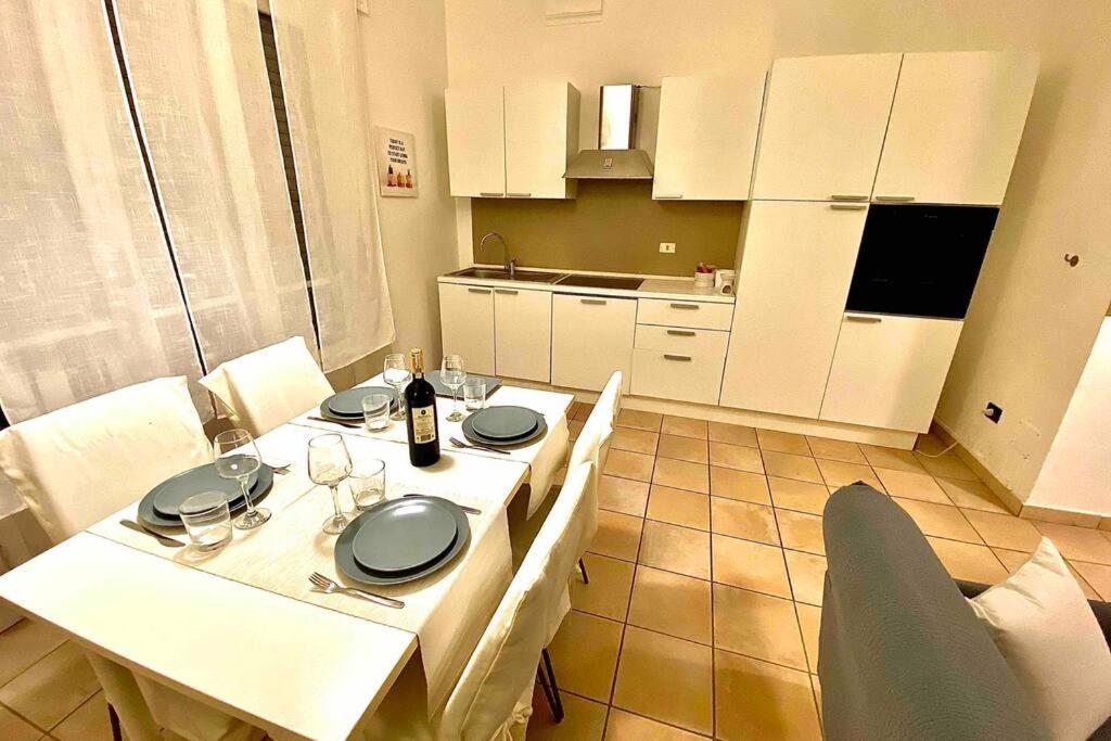 Appartamento Cozy In Super Centro! Άστι Εξωτερικό φωτογραφία
